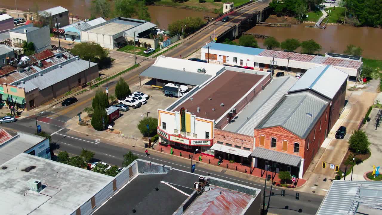 A drone circles the Sliman (Evangeline) Theatre in New Iberia, Louisiana. This restored art deco movie palace and event venue is situated on Main St., near Bayou Teche and the downtown district