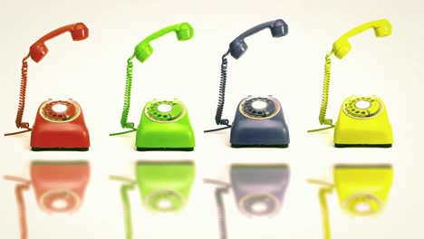 teléfonos de color retro