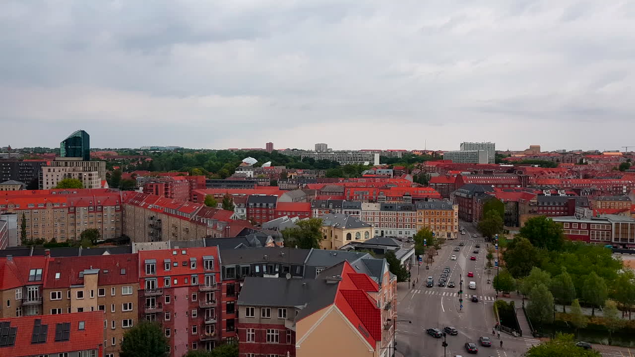 panorama de la ciudad de aarhus. tomado en dinamarca