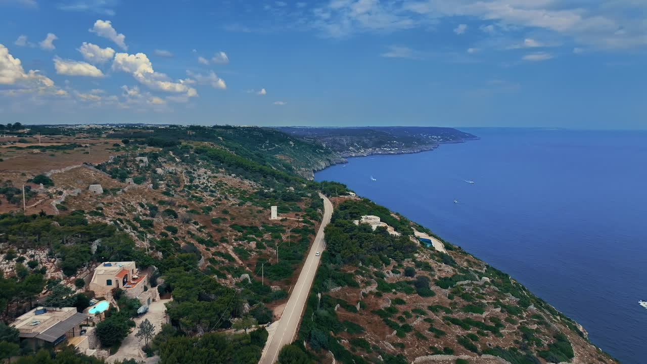 술렌토 (puglia) 의 아름다움을 숨막히는 공중 관점에서 경험하십시오.