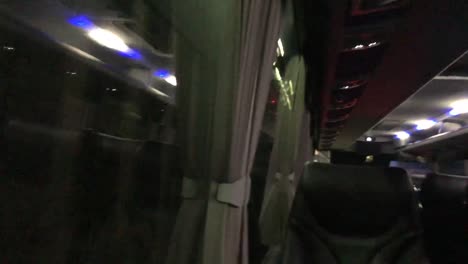 viajar en un autocar de lujo