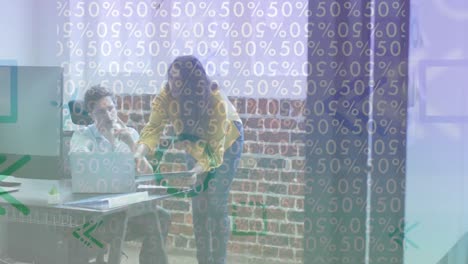 animación del procesamiento de datos sobre personas de negocios que trabajan en la oficina