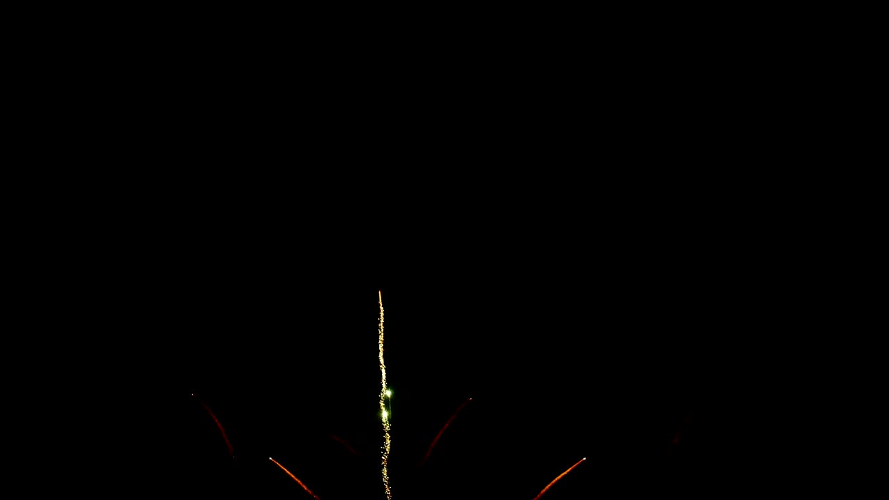 검은 배경에 불꽃 표시