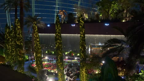 gardens by the bay at night