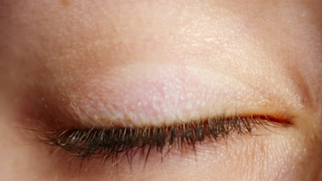Menschliches-Auge,-Sehkraft-Und-Erweiterte-Pupillen-Von-Schön