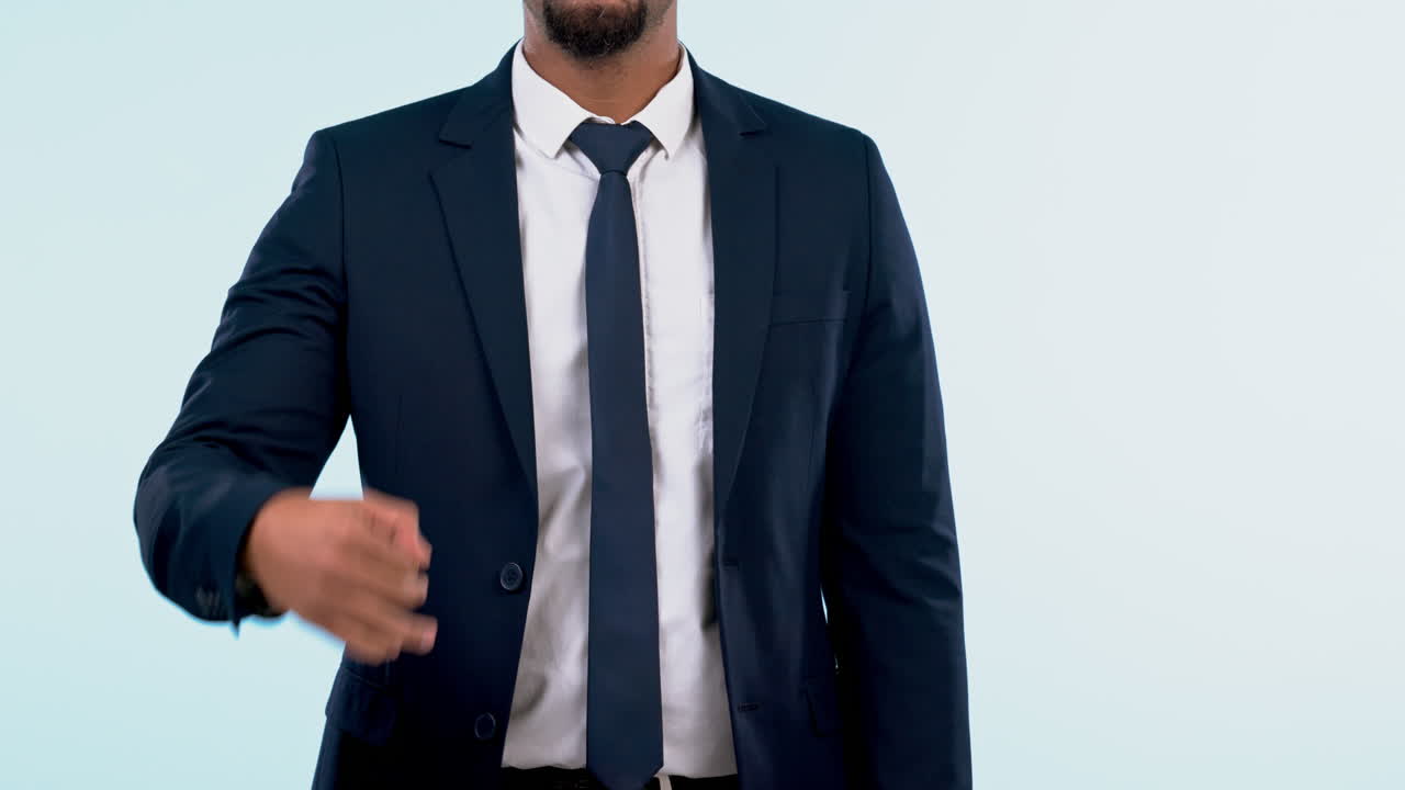 mano, el éxito y un hombre de negocios ganador