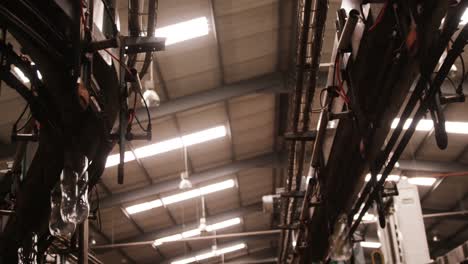 Bottle-moving-in-production-line