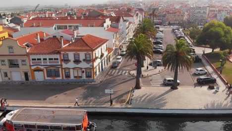 Canal-Central-De-Aveiro-Und-Umgebung,-Portugal-2