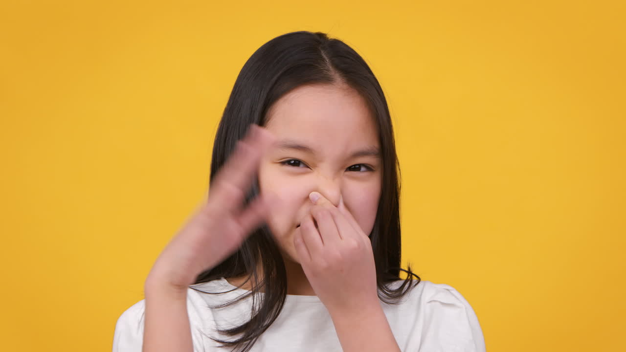 새를 싫어하는 소녀