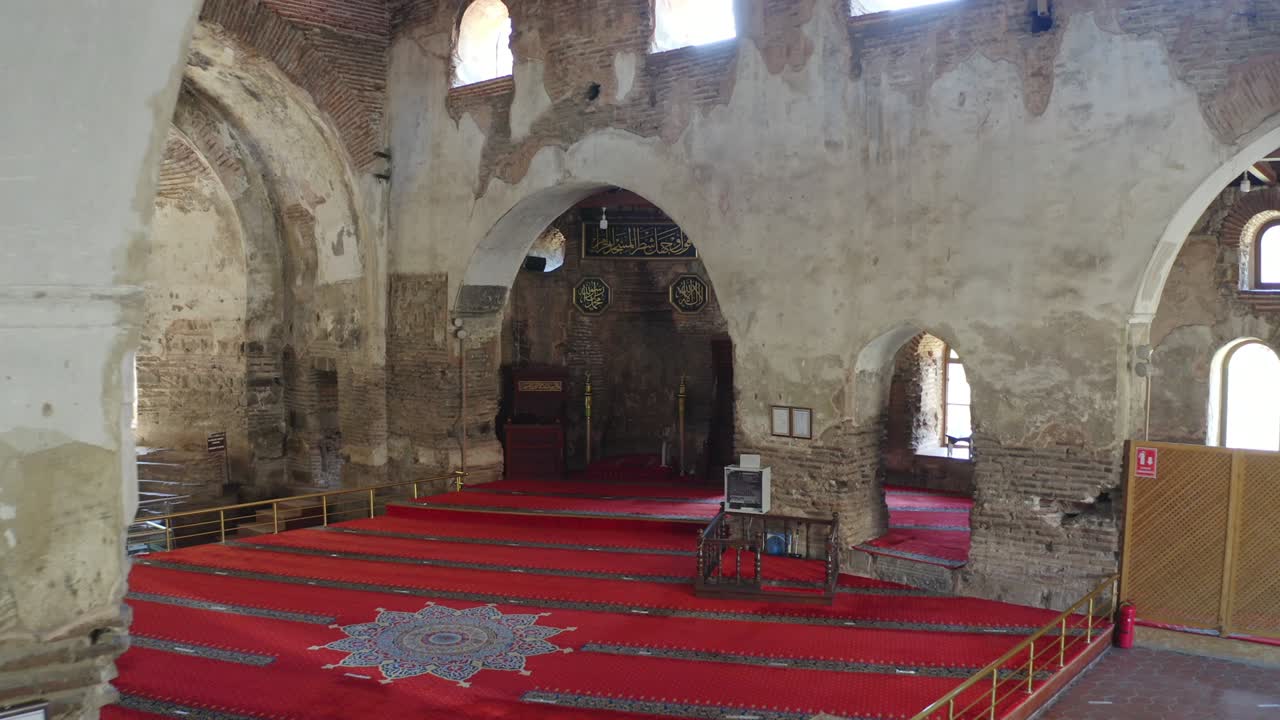 la mezquita de hagia sophia en iznik, en la ciudad de bursa.