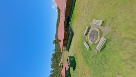 loco drone de estilo libre fpv pov sobre la pirámide de valle nuevo en la república dominicana