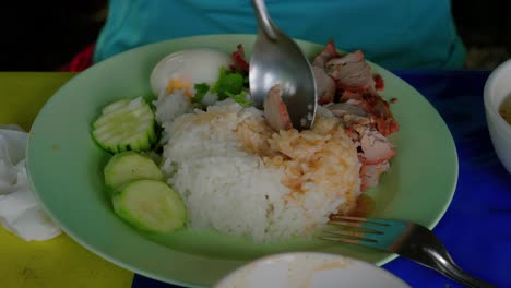 Khao-man-gai-boiled-chicken-lunch-meal-with-veggies