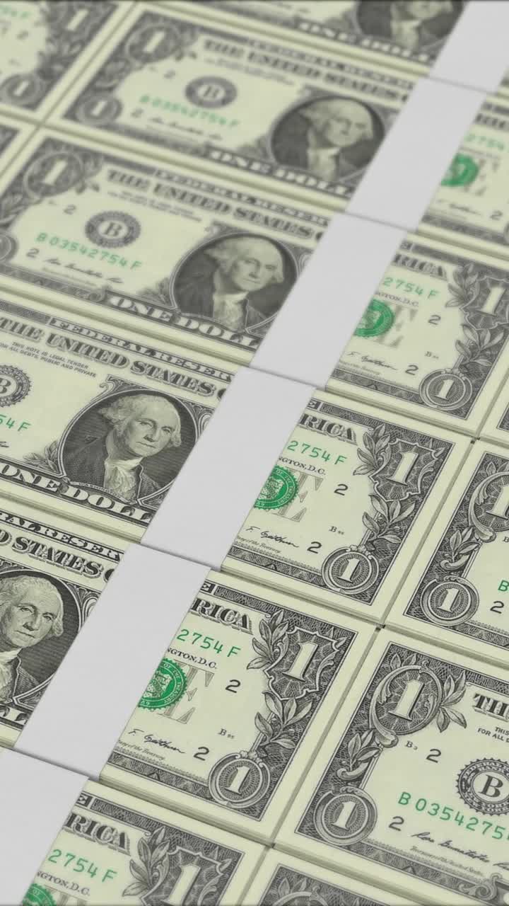 video vertical de billetes de un dólar impresos por una prensa de dinero