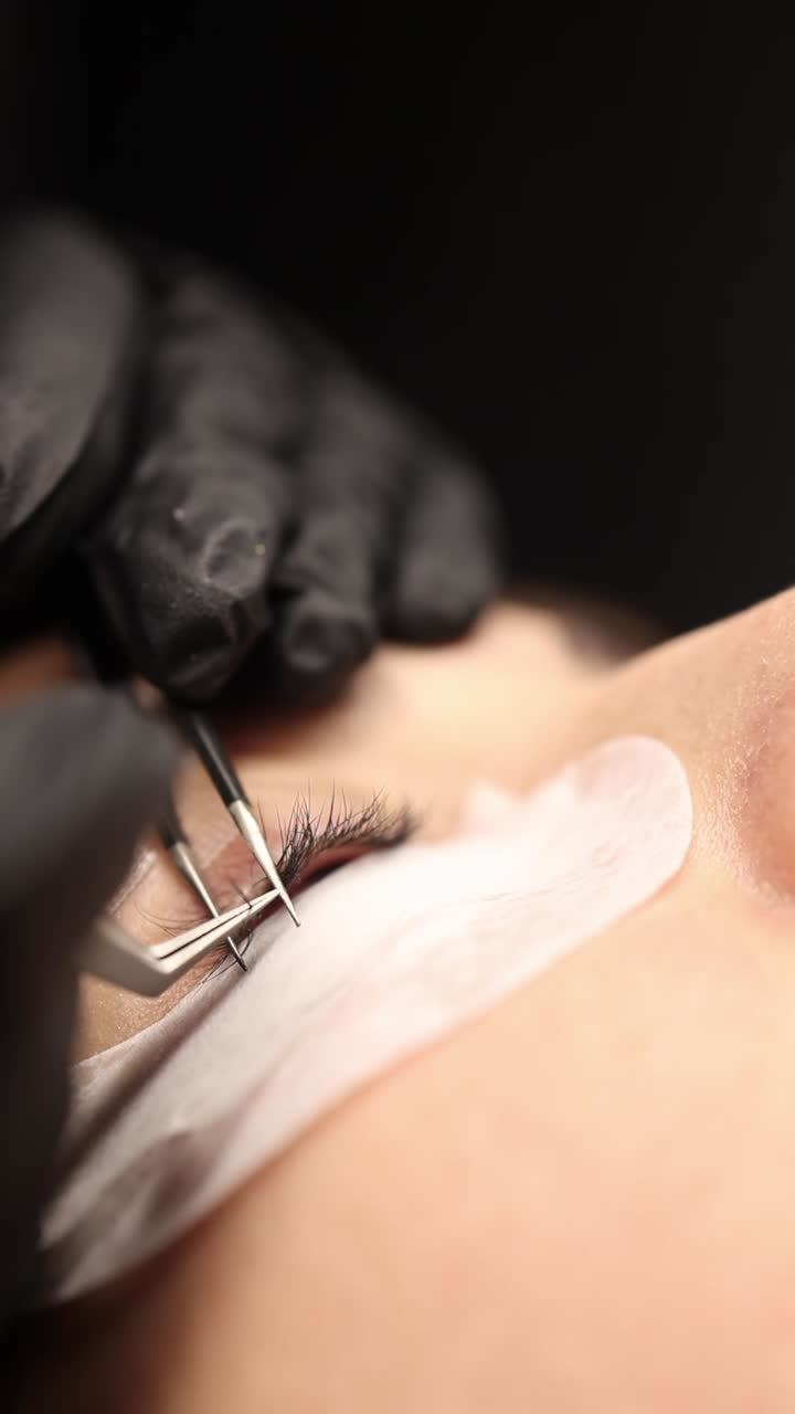 Eyelash Extension Application
