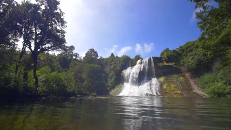 cascata della giungla 2