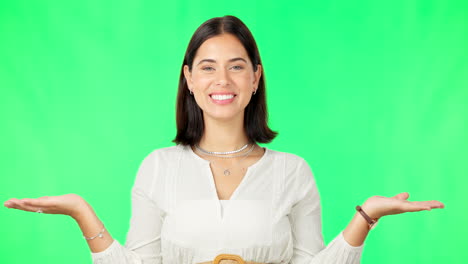 mujer feliz, mano y pantalla verde en el producto