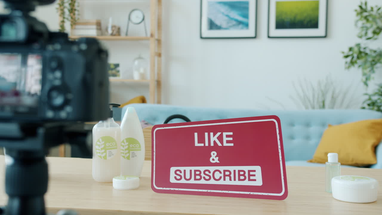Like & Subscribe Video Vlog