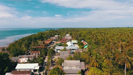 Volar-Sobre-Los-Pueblos-De-La-Isla-De-Medang-Indonesia