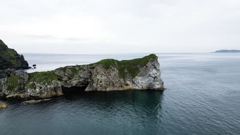 Spectacular-Aerial-View-of-Kinbane-Castle,-Northern-Ireland