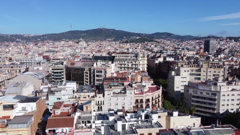 Moderne-Gebäude-In-Der-Stadt-Barcelona-In-Katalonien,-Spanien