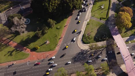 Urban-fork-in-Figueroa-Alcorta-Avenue-and-Law-school-bridge-in-Buenos-Aires,-Argentina