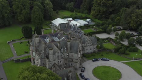 vista aérea del castillo de leslie se encuentra al noreste de la ciudad de monaghan en el condado de monaghan, irlanda