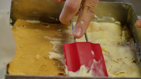 making a layered dessert