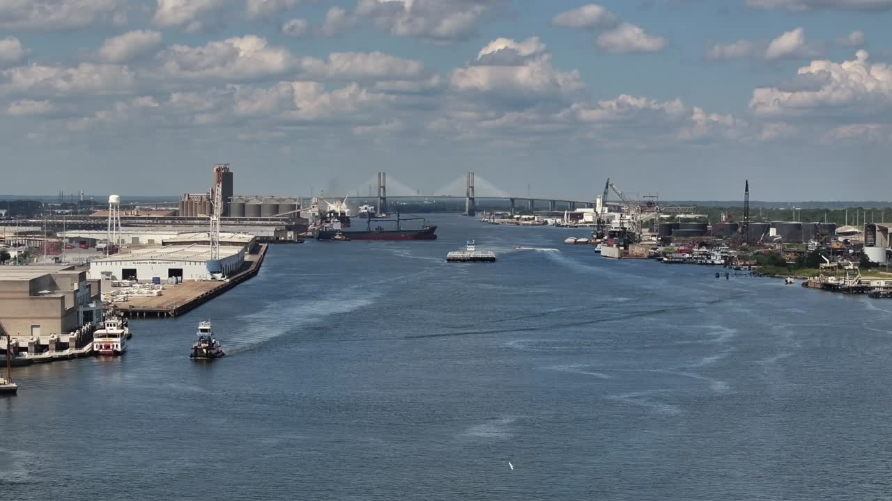 Rverse reveal of a busy port of Mobile Alabama