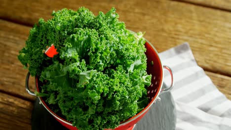 green leafy vegetable in a pan 4k