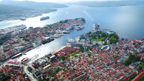 Bergen-Es-Una-Ciudad-Y-Municipio-De-Hordaland,-En-La-Costa-Oeste-De-Noruega.-Bergen-Es-La-Segunda-Ciudad-Más-Grande-De-Noruega.