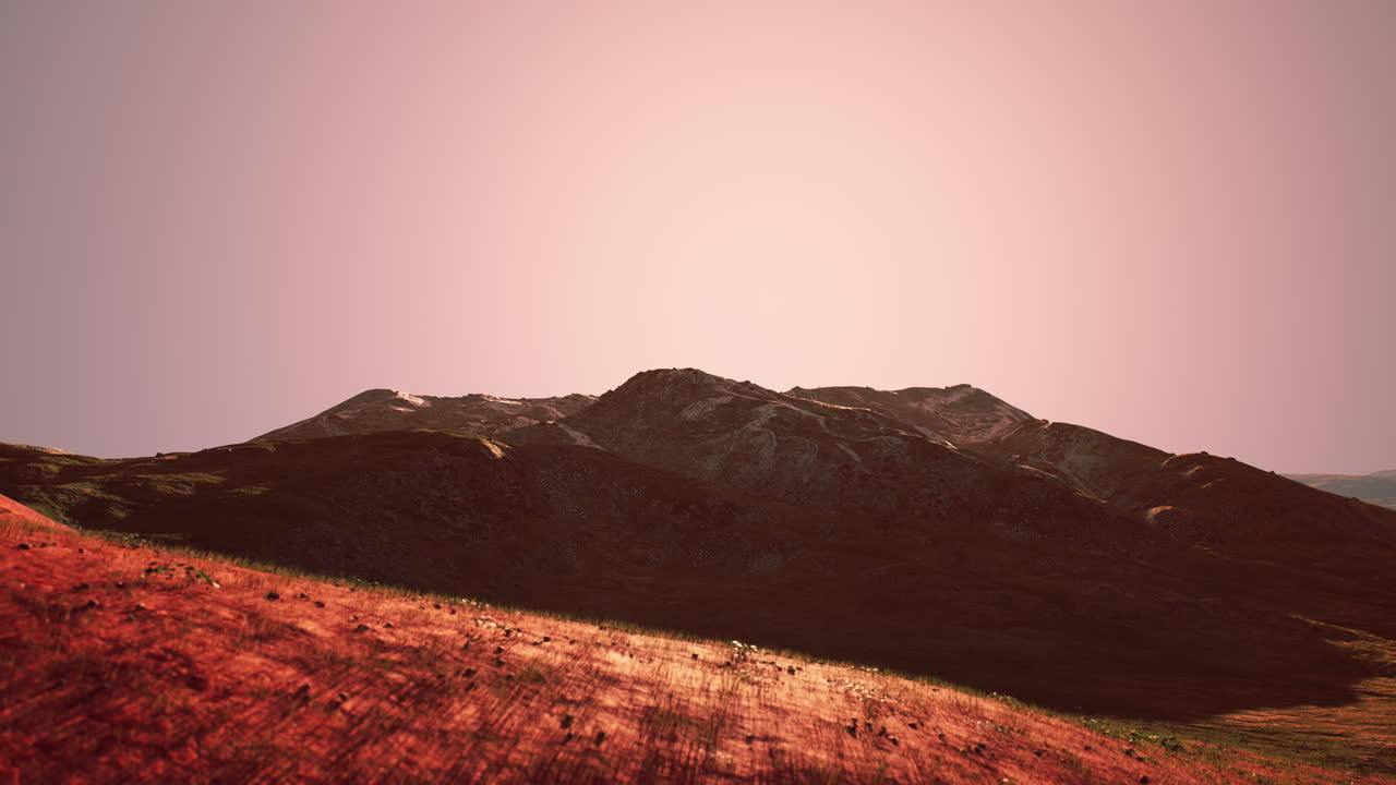 여름 해가 지는 색 ⁇ 의 산들