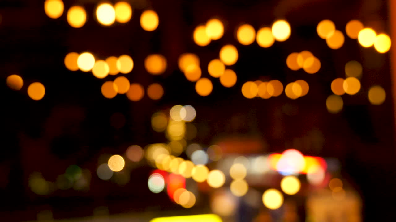 Multiple blurred defocused bokeh lights