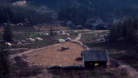 famoso pueblo de montaña situado junto a la montaña de los alpes austriacos