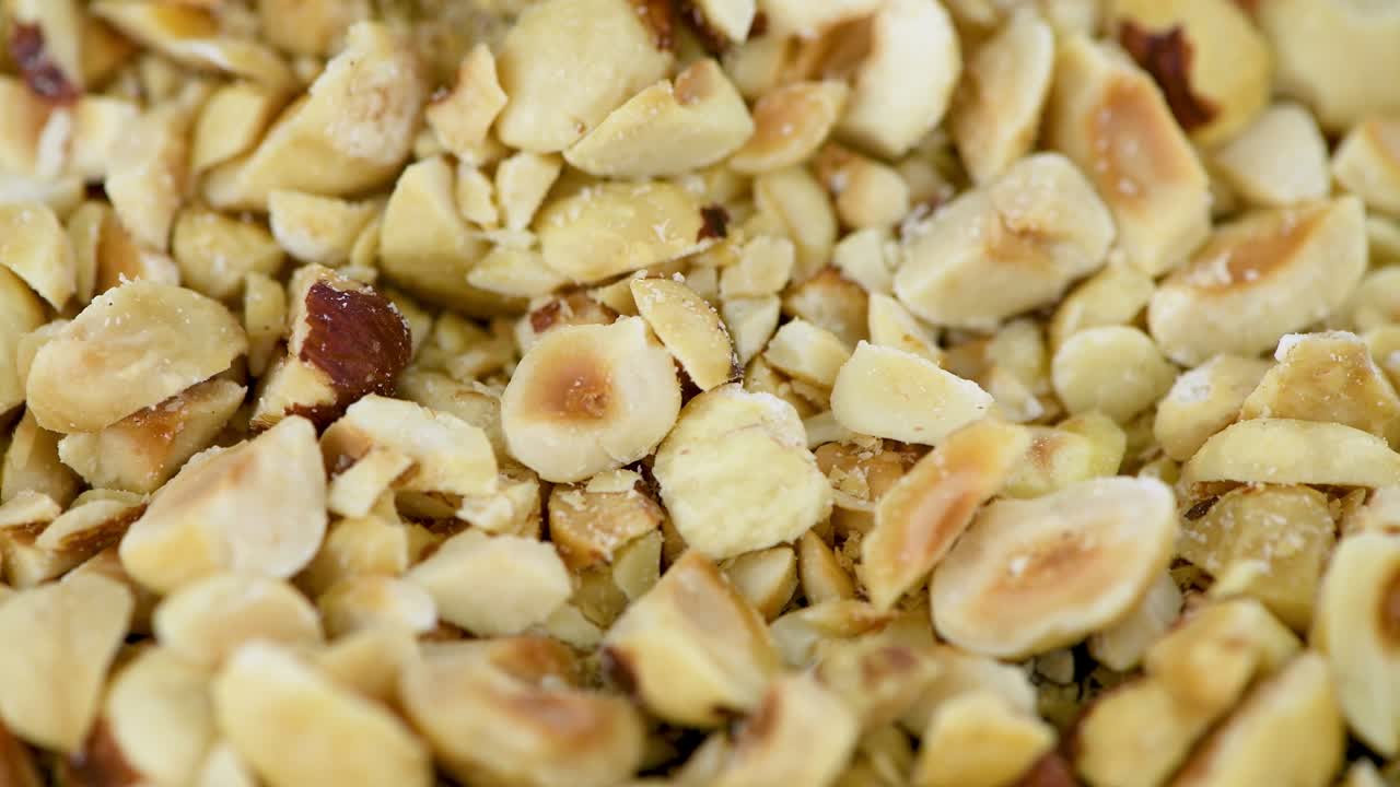 회전하는 판에 개진 헤이즐 (무 이 가능한)