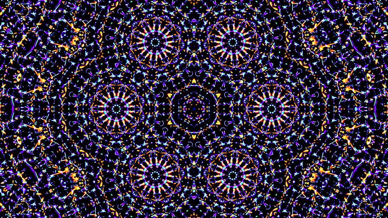 아름답고 추상적인 칼레도스코프, 빛나는 빛, 미묘한 움직임을 조절하는 빛.