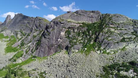 paisaje aéreo de montaña parte 3