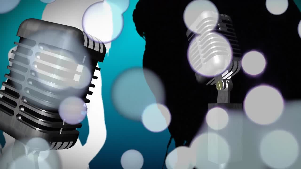 춤추는 사람들의 실루 ⁇ 을 배경으로 빛과 마이크의 반 ⁇ 이는 반점