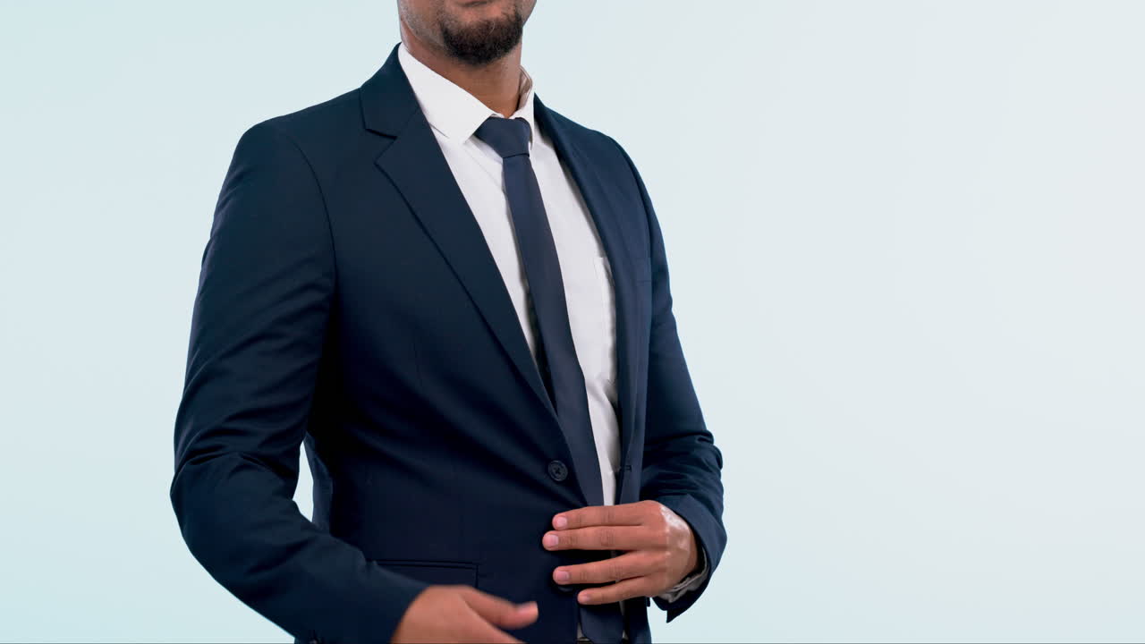 hombre de negocios, bienvenido y apretón de manos en el estudio