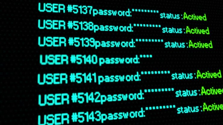 Digitally generated warning sign for online fraud