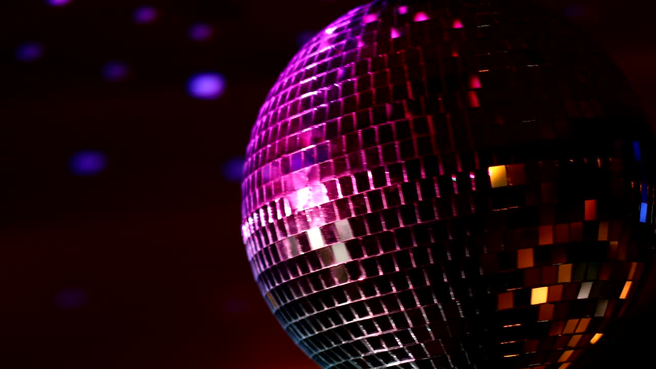 bola de discoteca giratoria