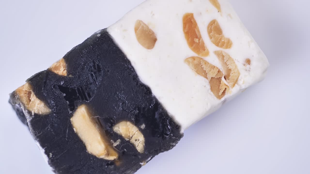 delicias turcas dulces orientales de primer plano girar en movimiento lento