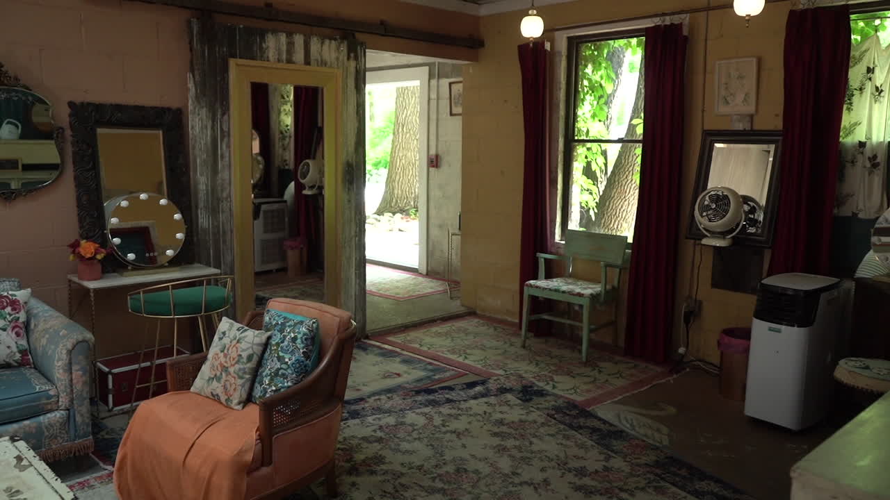 트렌디한 안티크 거실 장식 장식  ⁇ 과 현대적인 우아한 클래식