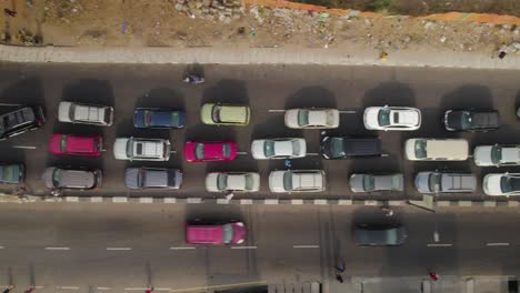 Traffic-jam-with-still-vehicles-in-lagos