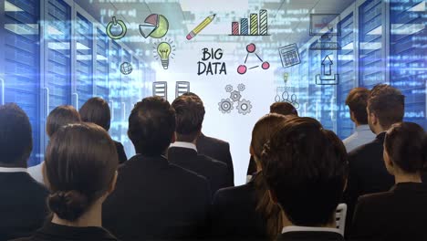 gente de negocios mirando una pantalla digital que muestra grandes datos