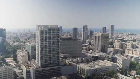 Edificios-De-Tel-Aviv-Y-Antiguo-Barrio-Norte-Durante-El-Verano