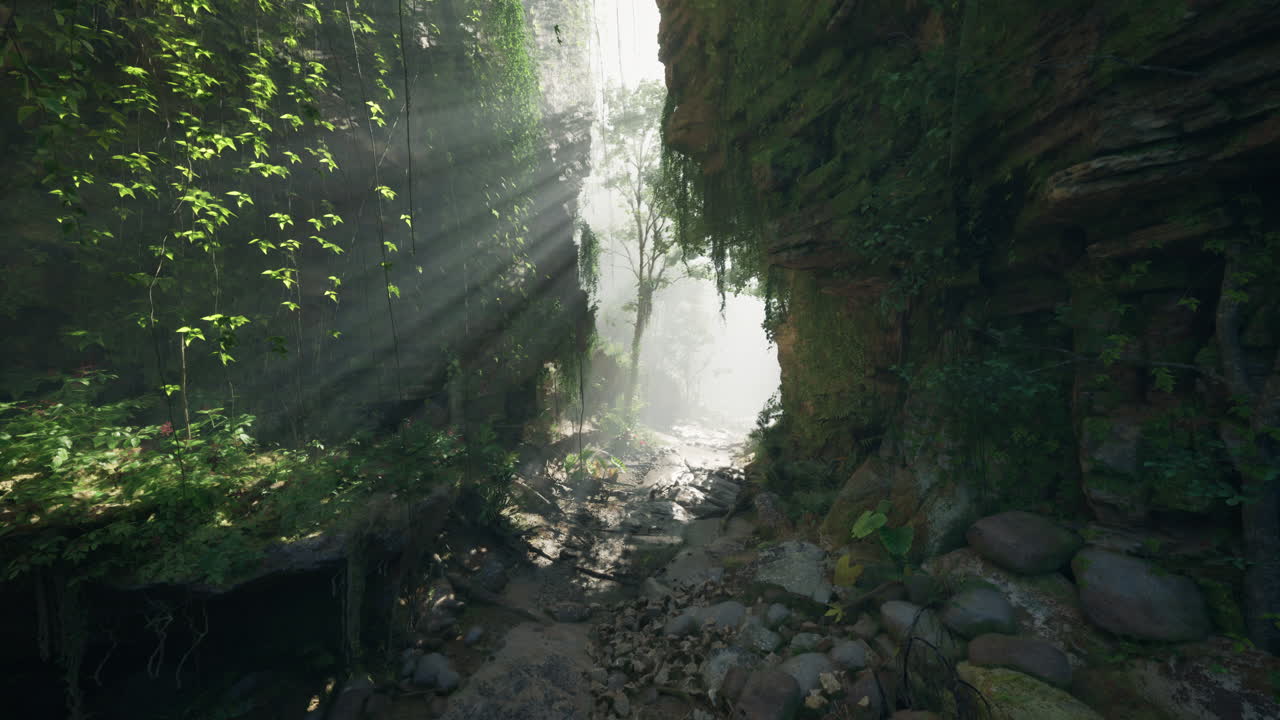un arroyo sereno que fluye a través de un vibrante camino de montaña de bosque verde