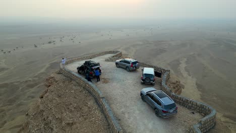 edge of the world in saudi arabia