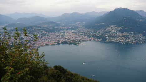 Mirando-Lugano-Desde-Arriba-Del-Lago