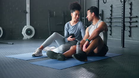 Selfie,-fitness-and-couple-training-with-a-phone