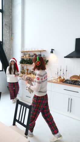la cocina de navidad es divertida.